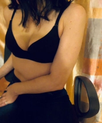 Елена, 27 лет, 2 размер груди